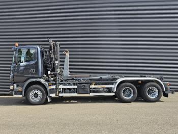 R114.340 6x2 / HIAB CRANE + 25T HOOKLIFT